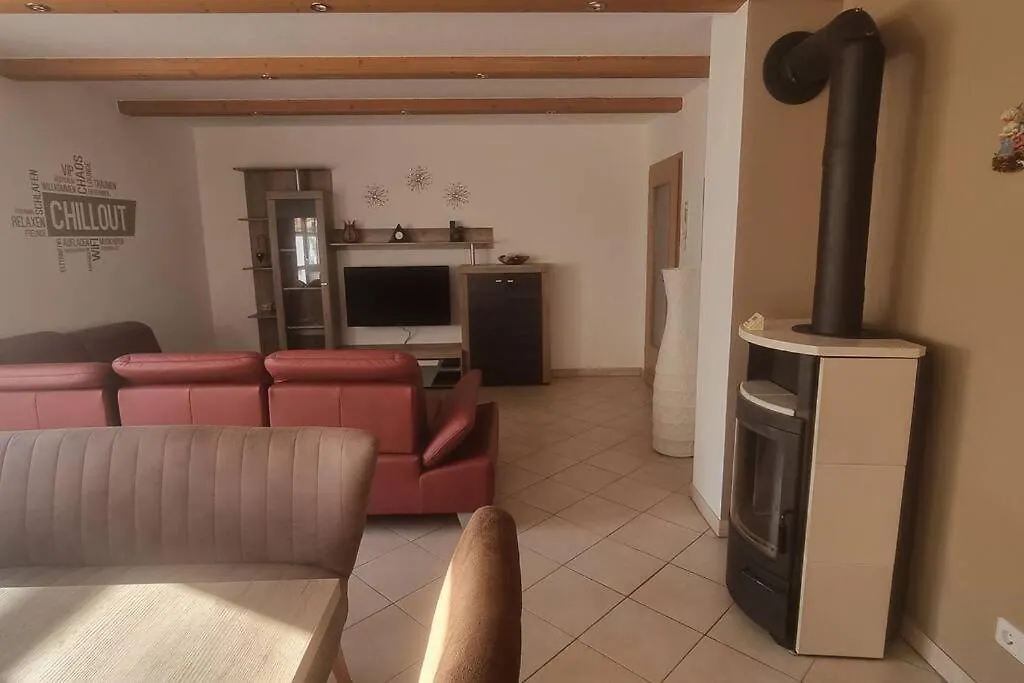 Apartment Roberts Ferienwohnung Im Hammerbachtal Offenhausen