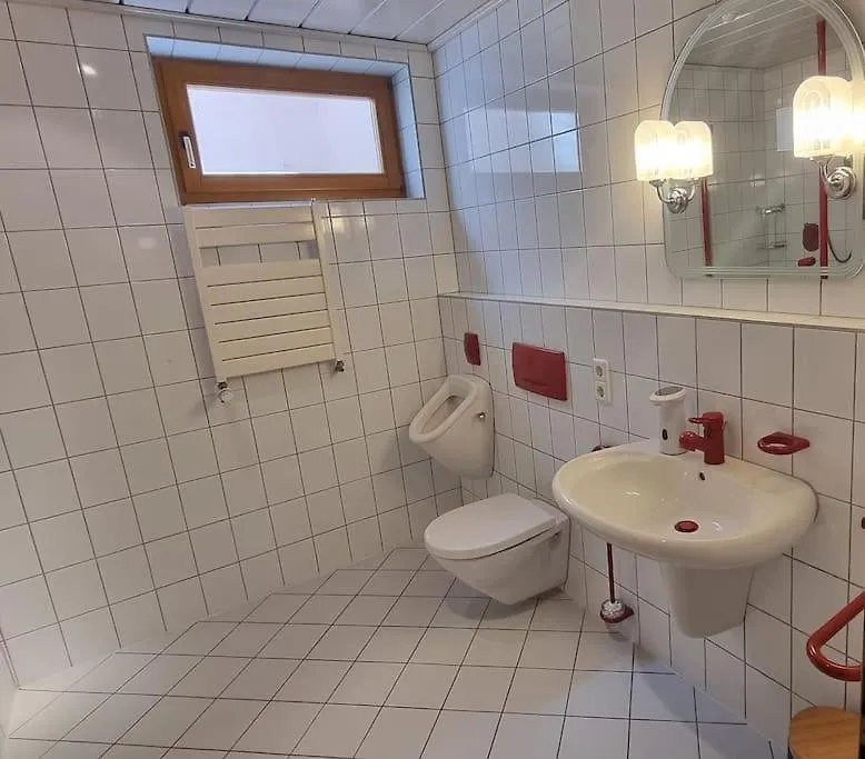 Roberts Ferienwohnung Im Hammerbachtal Offenhausen 0*,